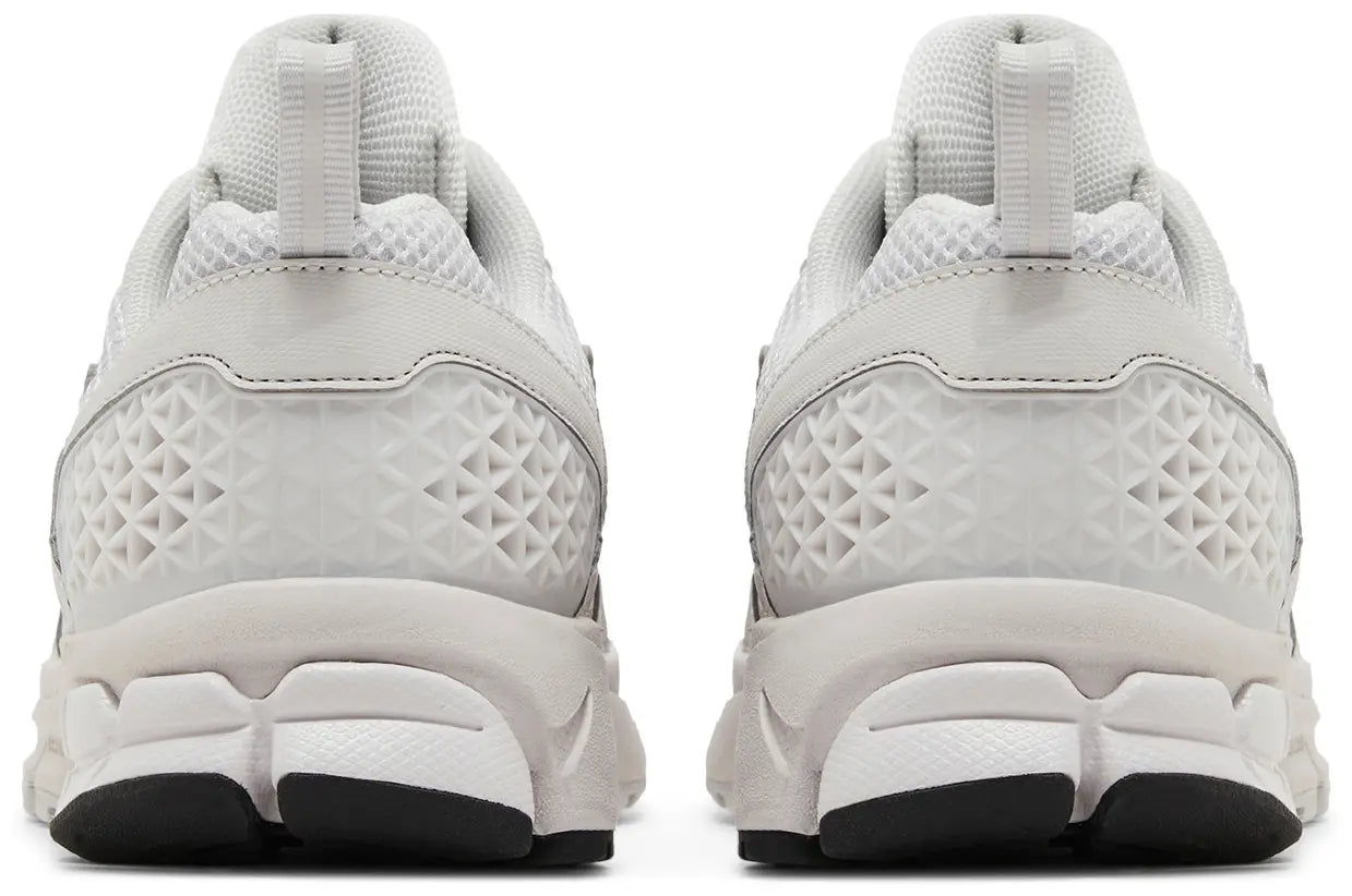 Nike Vomero 5 Blanche